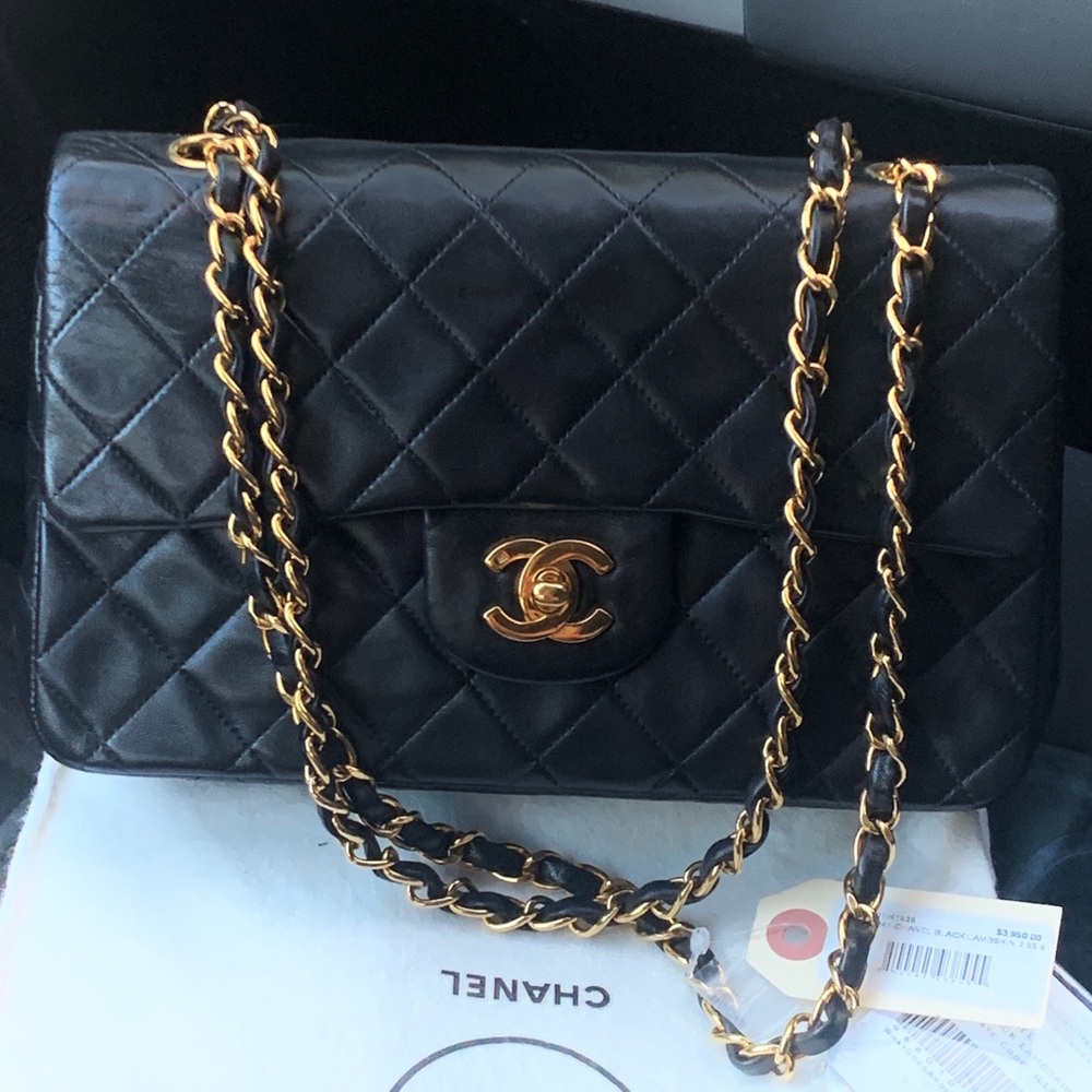 Chanel 2.55 black lambskin classic flap bag GHW